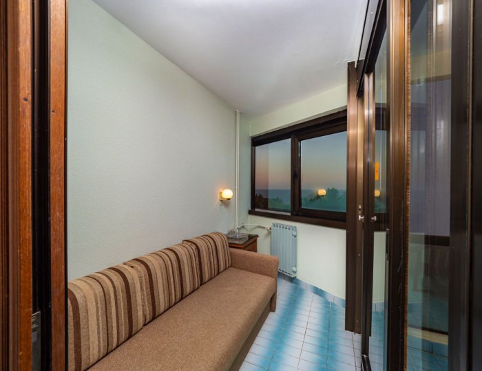 Стандарт 4-местный с балконом - Пансионат «Шексна»