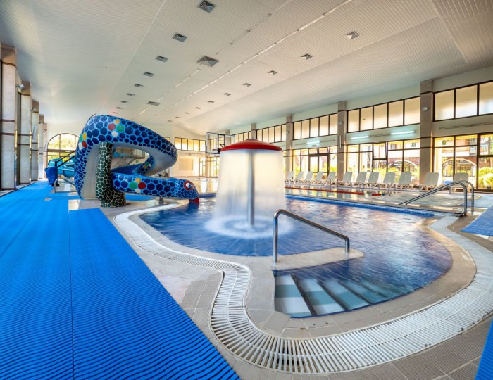 Детская секция в бассейне - Пансионат «Шексна»